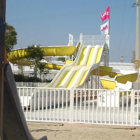 Holiday home Confortable A Avec Piscine Partagee